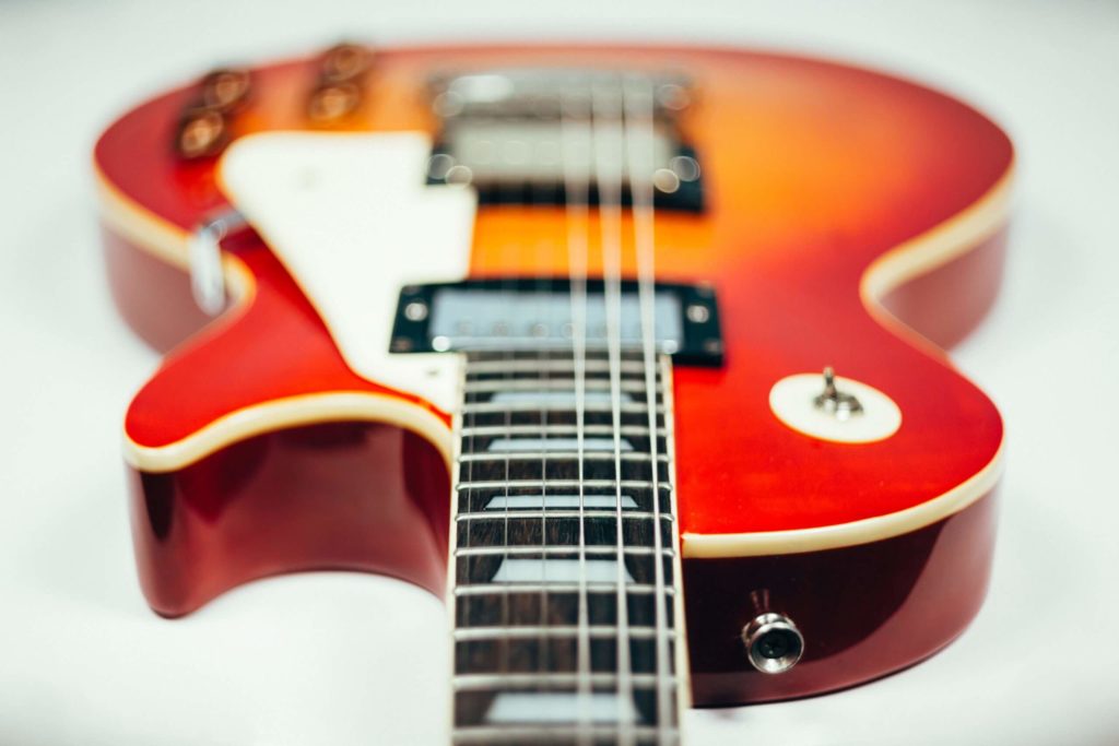 Toggle Schalter einer Les Paul E-Gitarre