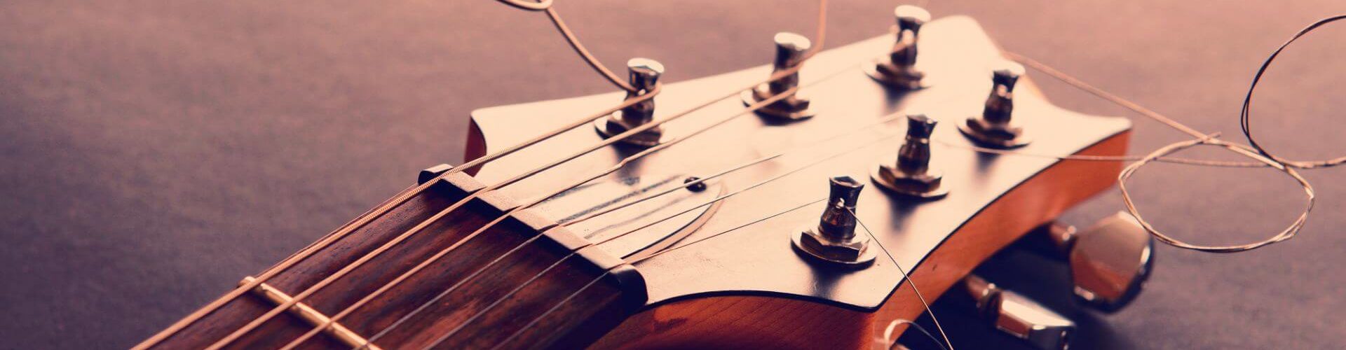 Career strings in versch E-Gitarrensaiten Stärken 